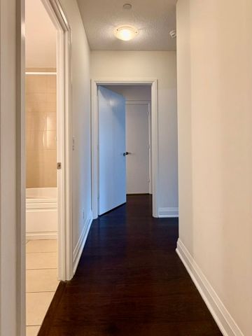 For Lease - 21 Clairtrell Road Unit# 324, Toronto, Ontario - Photo 5