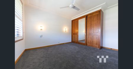 3-Bedroom Home in a Quiet, Leafy Location - Photo 4