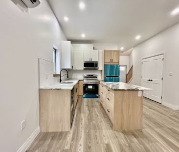 For Lease - 166 CENTRAL Avenue Unit# 3, London East, Ontario - Photo 2