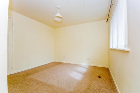 2 bedroom semi-detached house to rent - Photo 5