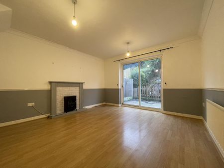 2 bedroom terraced house to rent - Photo 3