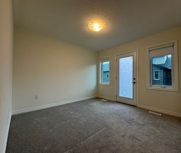 For Lease - 109 Thomas Frisby Jr Crescent, Markham, Ontario - Photo 3