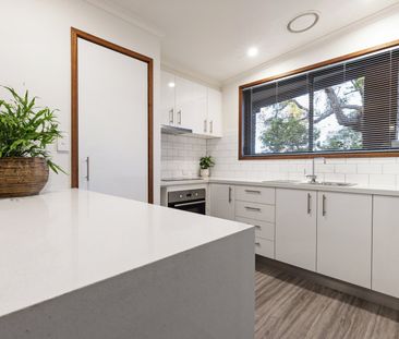 Charming Home with Shed and Side Access in Mount Clear - Photo 5