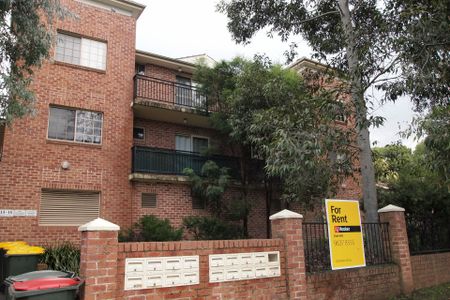 View Saturday at 10:55am - 11:10am - Photo 2