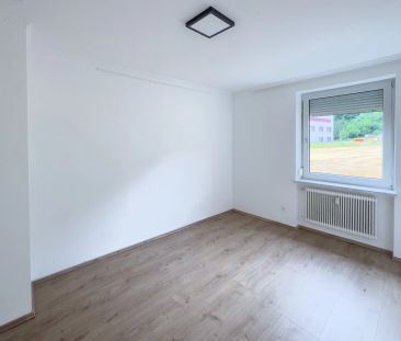 CHARMANTE 2,5 ZIMMER-WOHNUNG IM HOCHPARTERRE - Photo 3