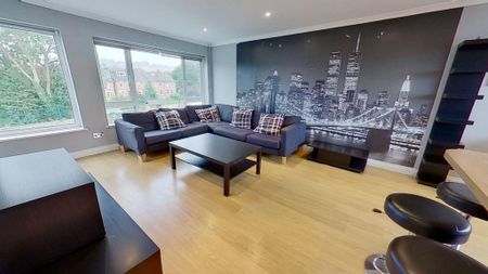 4 bedroom semi-detached house to rent - Photo 3