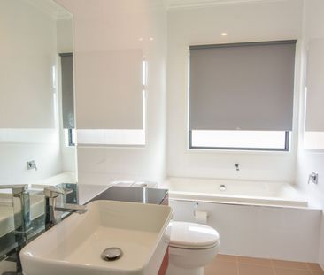 40 NILPENA AVENUE, Park Holme SA 5043 - House For Rent | Domain - Photo 4