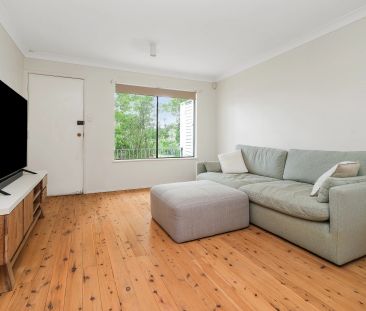 Three Bedroom Home with Solar & Plenty of Storage - Photo 2