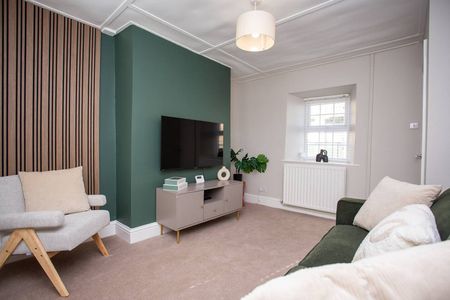 Castle Hill - Photo 5