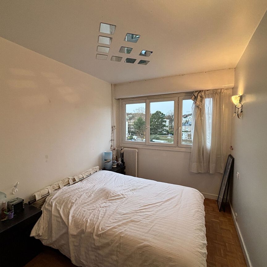 Location appartement 4 pièces, 105.06m², Le Plessis-Robinson - Photo 1