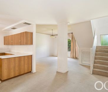 Open the Door To Stylish Townhouse Living in a Prime Adelaide Location - Photo 4