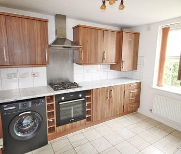 3 bedroom detached house to rent - Photo 5