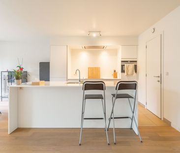 Ruim gelijkvloers appartement met tuin - Photo 5