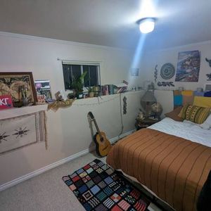 1 bed Kitsilano short term rental Nov 1st - Photo 2