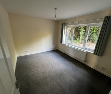 2 bedroom detached bungalow to rent - Photo 6