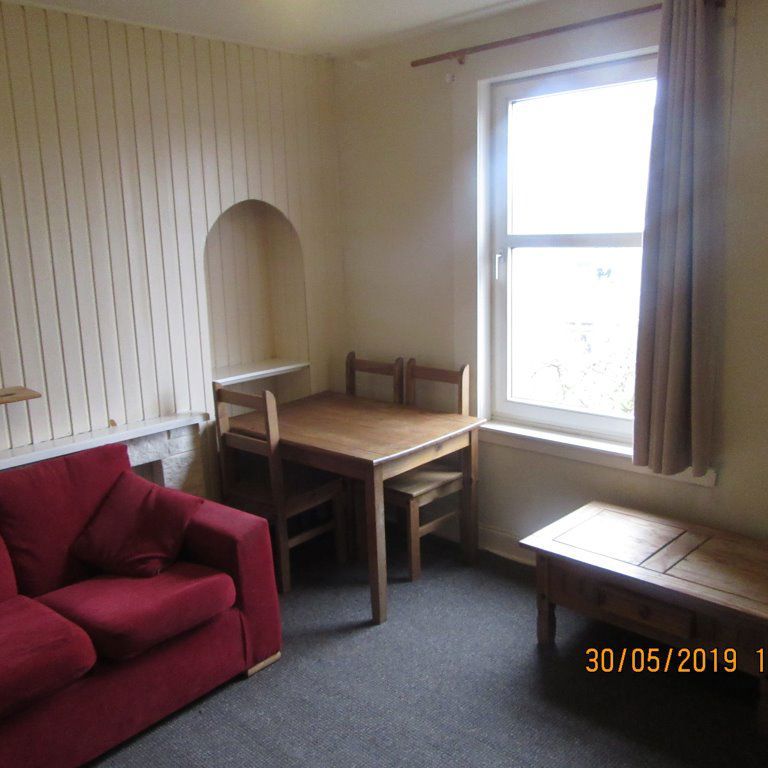 Dundee, Dundee - Photo 1