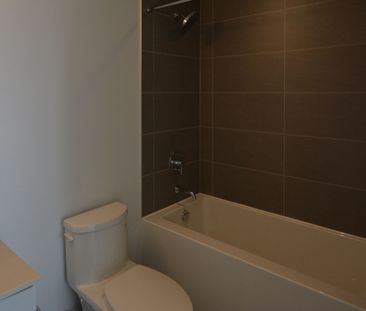 For Lease - 898 Portage Parkway Unit# 3906 Master, Vaughan, Ontario - Photo 5