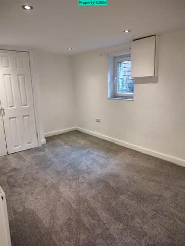 3 bedroom terraced house to rent - Photo 3