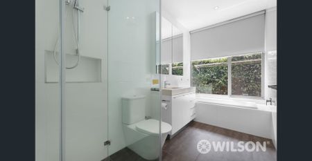 Architectural Luxury in Blue-Chip Caulfield - Photo 5