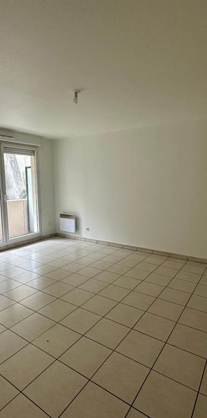 Location Appartement 2 pièces 47m² THONON LES BAINS 74200 - Photo 1