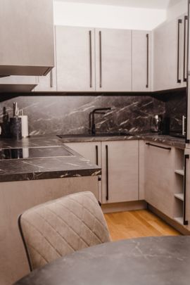 U3 Zippererstraße! ALL IN Miete - 2 Zimmer Wohnung neben der U-Bahn, Billa und Hyblerpark - Photo 1