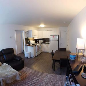1 CH - 1 SDB - Québec - $857 /mo - Photo 2