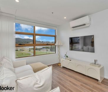 Pretty as a picture - Photo 4