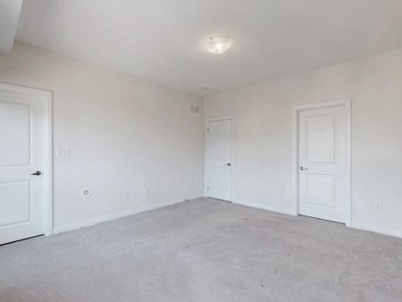 For Lease - 2710 Peter Matthews Drive, Pickering, Ontario - Photo 4