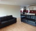 6 Double Bed Apartment in Fantastic Location - Photo 6