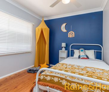 Renovated Family Home - Photo 3