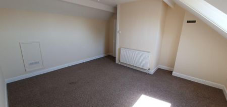 3 bedroom end of terrace house to rent - Photo 5