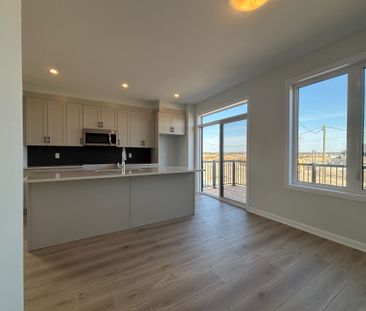 For Lease - 822 Fairline Row, Kanata, Ontario - Photo 4