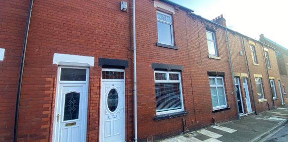 2 bed terraced house to rent in Bangor Street, Hartlepool, TS26 - Photo 2