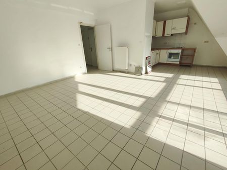 Appartement en plein centre ville à 6000 Charleroi - Photo 2