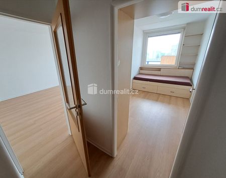 Pronájem bytu 4+kk 84 m² - Фото 2