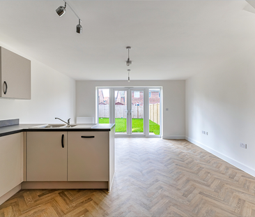 3 bedroom terraced house to rent - Photo 2