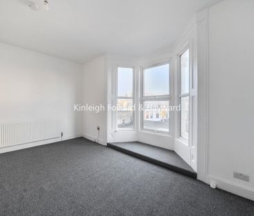 4 bedroom flat to rent - Photo 3