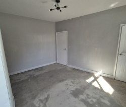 1 Bed End Terrace - Photo 4