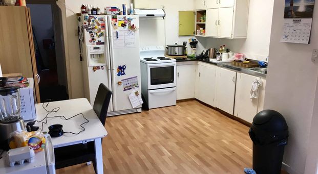 4 Bedroom Brick and Tile Property!! - Photo 1