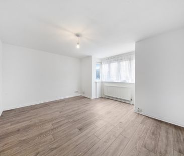 Oliver Grove, London - Photo 1