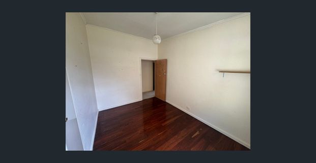 Large 3 bedroom Family Home - Photo 1