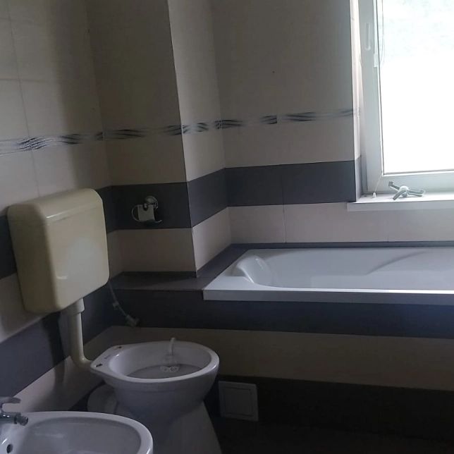 De inchiriat casa, 9 camere, 590 mp, Sarata, , Cod 159502 - Fotografie 1