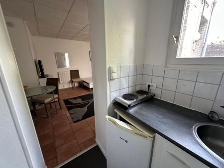 Location Appartement 1 pièce Meublé 23m² TOURS 37000 - Photo 2