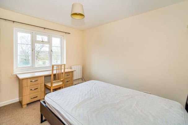 Banister Grange, Banister Road, SOUTHAMPTON - Photo 1