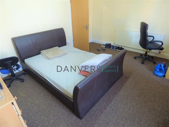 5 bedroom terraced house to rent - Photo 1