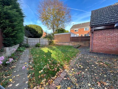 Westleigh, Chestnut Lane, Arnesby, LE8 5WF, Leicester - Photo 3