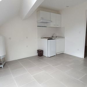 location Appartement T0 DE 17.53m² À LE PIN - Photo 2