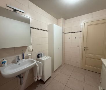 Ruim appartement met twee slaapkamers en terras - Photo 6