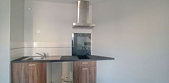 Location Appartement 2 pièces 30m² - Photo 2