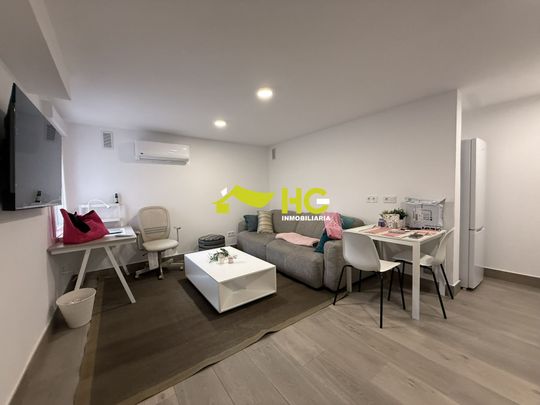 Alquiler Estudio en Urbanización - El Bosque, Villaviciosa De Odón - Photo 1